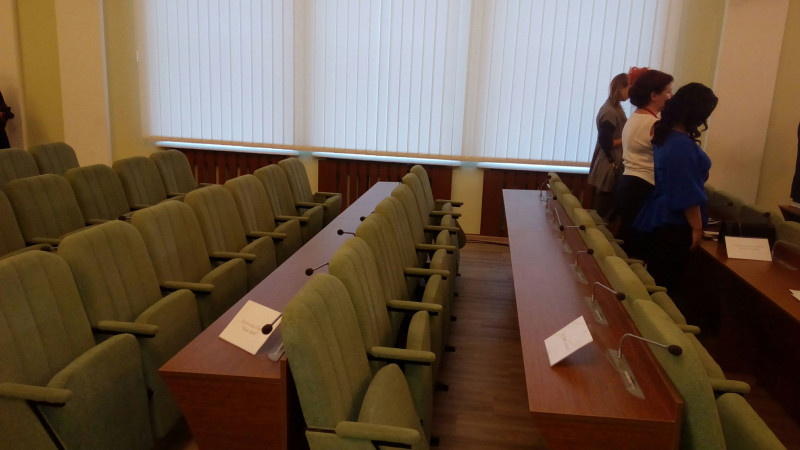 "Боротьба без правил": як 10 років тому Владислав Атрошенко став міським головою Чернігова