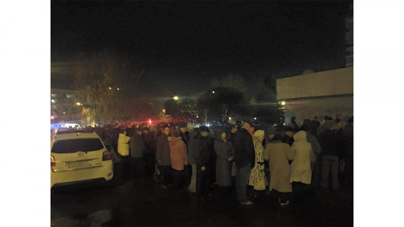 "Боротьба без правил": як 10 років тому Владислав Атрошенко став міським головою Чернігова