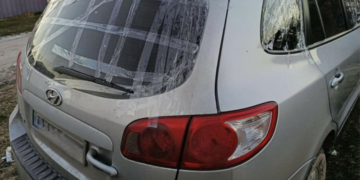 У Новгород-Сіверській громаді росіяни атакували цивільний автомобіль, у Семенівській — ще один будинок