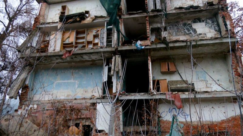 "Склався наче картковий будиночок": 9-та річниця обвалу гуртожитку на вулиці Олександра Мацієвського у Чернігові