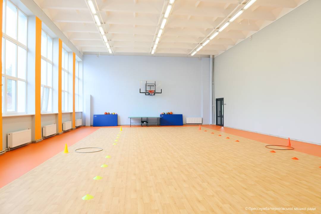 Майже 195 млн грн для освіти Чернігова: результати співпраці з партнерами у 2025 році