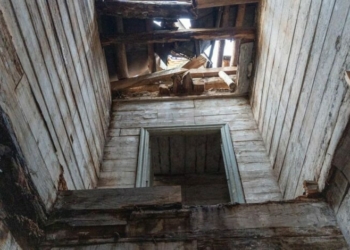 На Чернігівщині рятують старовинний маєток (Фото) На Чернігівщині рятують старовинний маєток (Фото)