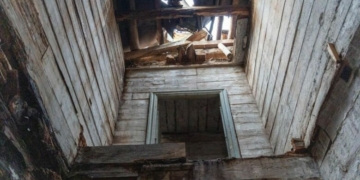 На Чернігівщині рятують старовинний маєток (Фото) На Чернігівщині рятують старовинний маєток (Фото)