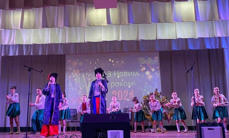 Новорічний карнавал та одне бажання на всіх: різдвяно-новорічні традиції Кіптівської громади (Фото)