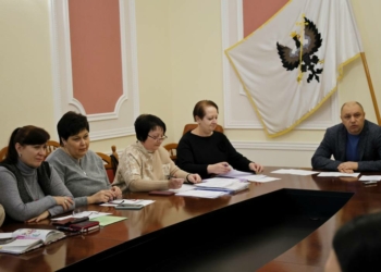 Перше засідання Ради з питань ВПО при виконавчому комітеті Чернігівської міської ради Перше засідання Ради з питань ВПО при виконавчому комітеті Чернігівської міської ради