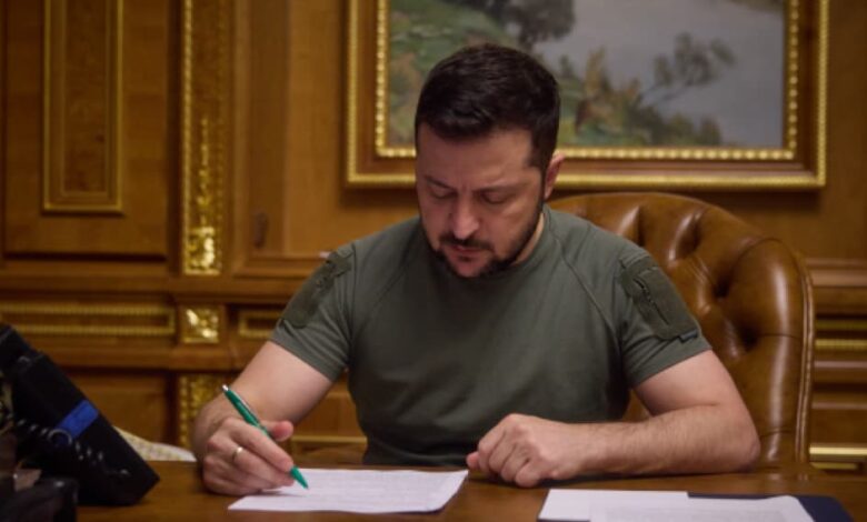 Президент відзначив старосту та водіїв пожежно-рятувальних підрозділів на Чернігівщині орденами