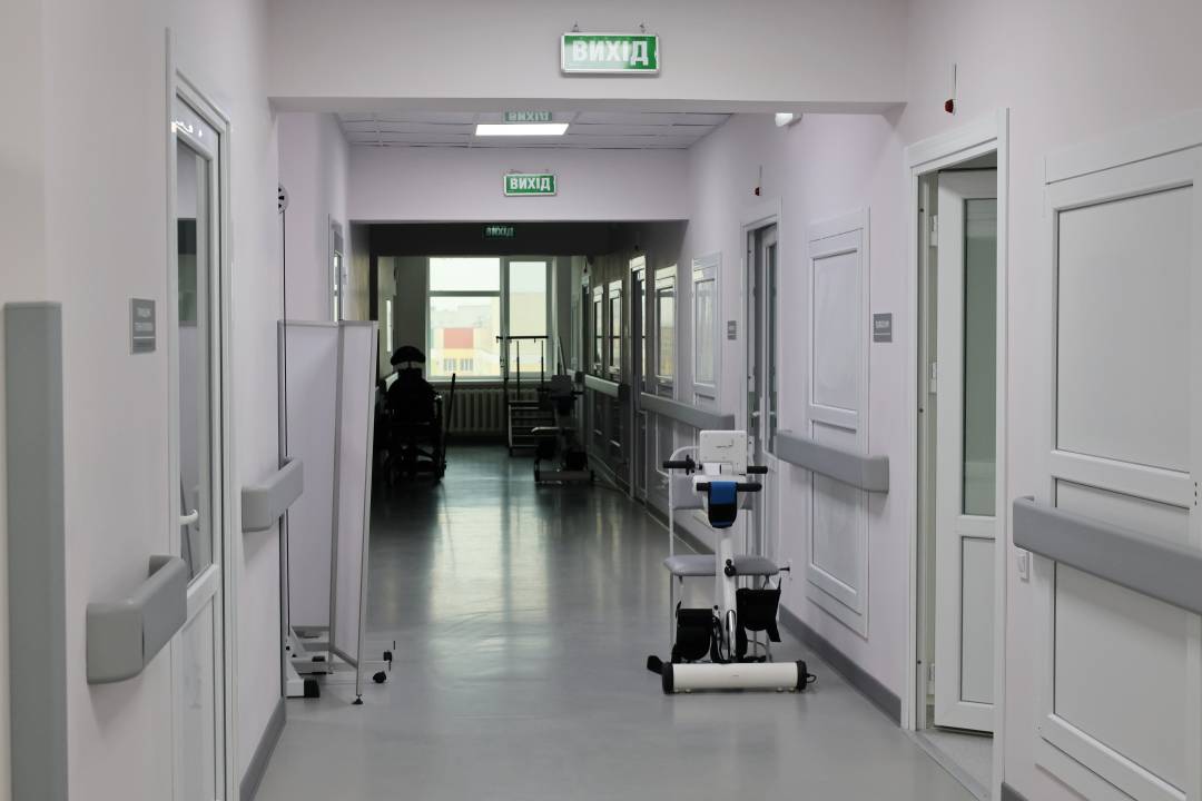 Реабілітаційне відділення міської лікарні №3 модернізували для допомоги військовим і цивільним