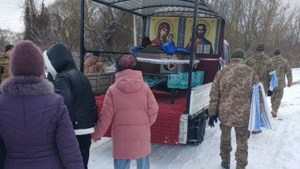 Ще з одним Героєм попрощалися на Чернігівщині