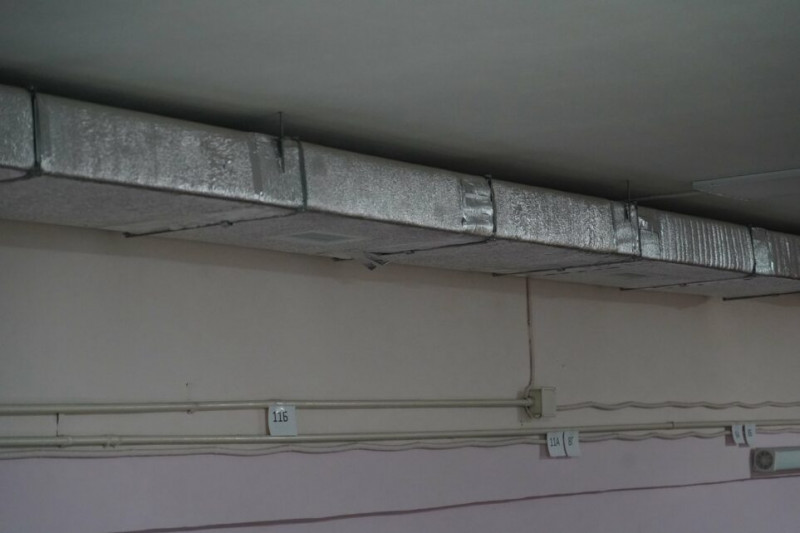 Скандал через вентиляцію у ліцеї: Брижинський звинувачує Білогуру і Пекур у бюджетній афері