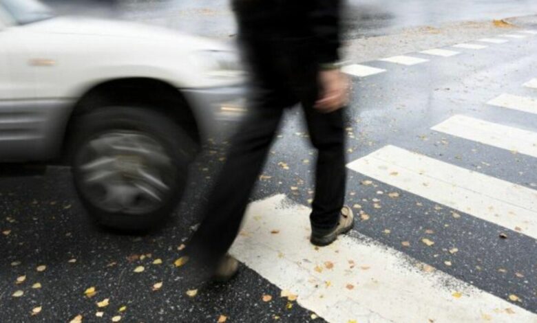 У Чернігові автівка збила неповнолітнього пішохода