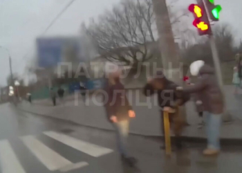 У Чернігові на пішохідному переході травмувався пенсіонер (Відео)