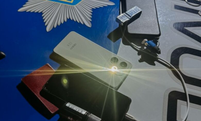 У Чернігові неповнолітній пограбував жінку