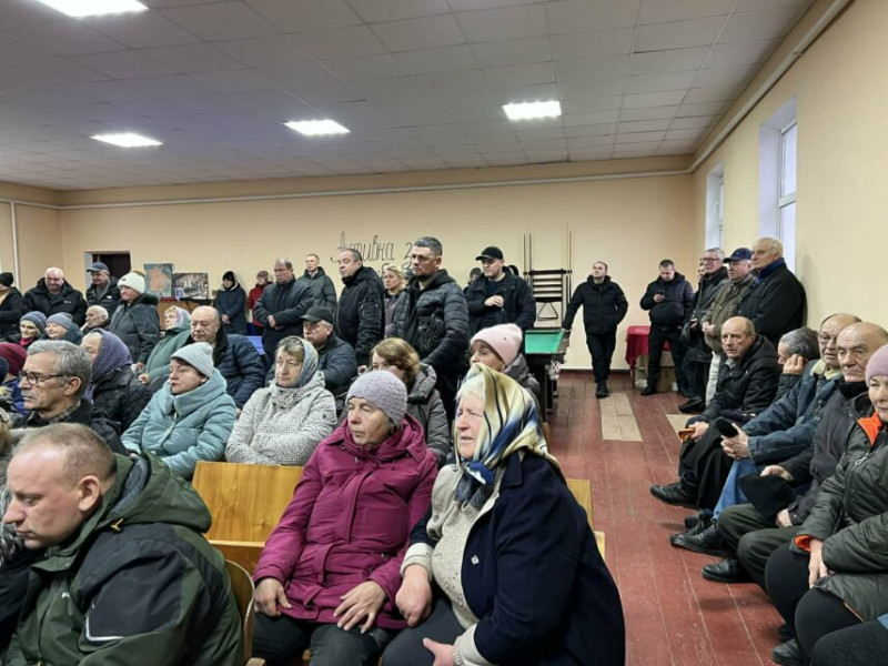 У Количівці відбулася зустріч із представниками фірми, що хоче збудувати хімічний завод (Фото, відео)