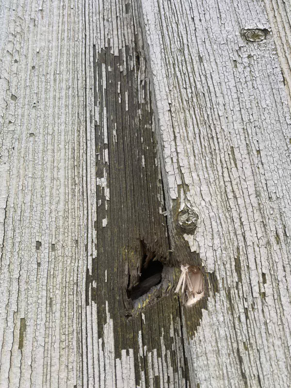 Унаслідок російської атаки на Новгород-Сіверський пошкоджено пам’ятку архітектури (Фото)