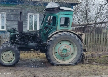 Ворог FPV-дроном атакував село на Чернігівщині Ворог FPV-дроном атакував село на Чернігівщині