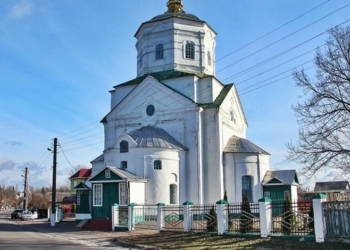 Вознесенська церква в Коропі залишається в користуванні УПЦ, попри прохання громади ПЦУ про її передачу Вознесенська церква в Коропі залишається в користуванні УПЦ, попри прохання громади ПЦУ про її передачу