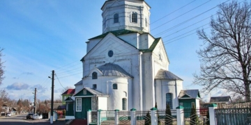 Вознесенська церква в Коропі залишається в користуванні УПЦ, попри прохання громади ПЦУ про її передачу