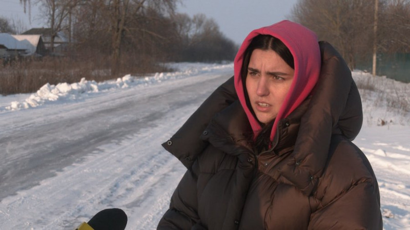 Люди катаються на ковзанах, а автівки зносить: в якому стані дороги на Чернігівщині