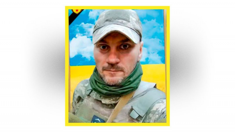 На Чернігівщині попрощалися з військовими Вадимом Арендарем та Віталієм Дудком