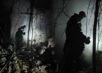 Російські війська завдали удару двома ударними БпЛА типу "Герань" по жилих будинках на Чернігівщині Російські війська завдали удару двома ударними БпЛА типу «Герань» по жилих будинках на Чернігівщині