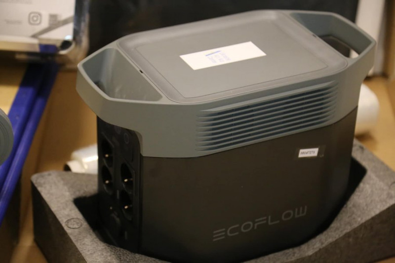 Зарядна станція чи інвертор: які пристрої краще обрати для квартири та приватного будинку