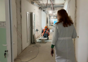 Палати з окремими санвузлами, зали для реабілітації, три нових ліфти: у Прилуцькій лікарні роблять ремонт за 150 млн грн Палати з окремими санвузлами, зали для реабілітації, три нових ліфти: у Прилуцькій лікарні роблять ремонт за 150 млн грн