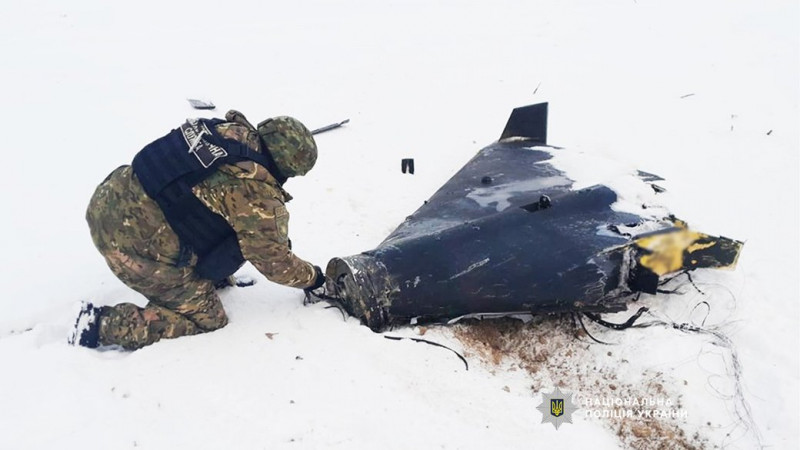 У Чернігівському та Корюківському районах поліцейські вибухотехніки знешкодили бойові частини збитих безпілотників РФ