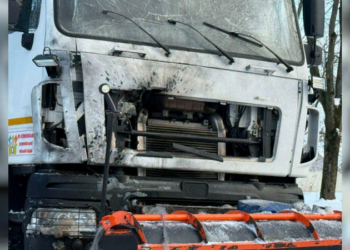 Скинули вибухівку під ноги жінці та на снігоприбиральне авто: РФ атакувала Семенівську громаду на Чернігівщині