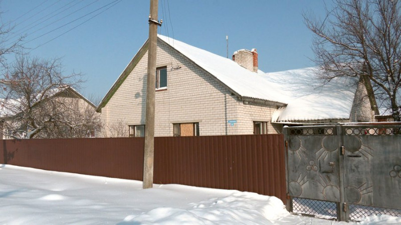 "У вікні з’явилося зарево": наслідки падіння уламків російського БпЛА у селі Редьківка на Чернігівщині