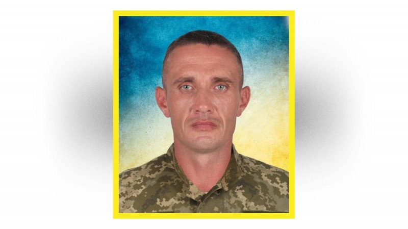 На Чернігівщині попрощалися з захисниками України Іллею Заморіним та Валерієм Сінчуком