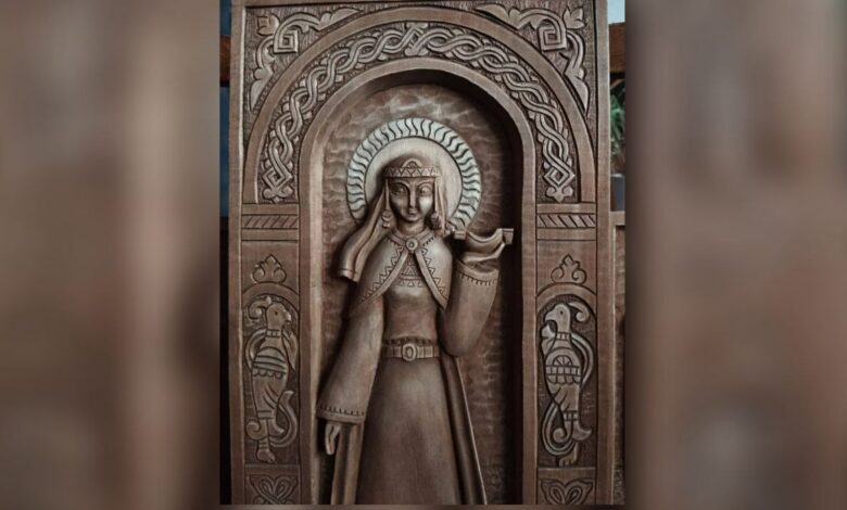 Бачив квітку папороті та створив безліч різьблених і керамічних робіт: творчий шлях майстра з Чернігівщини