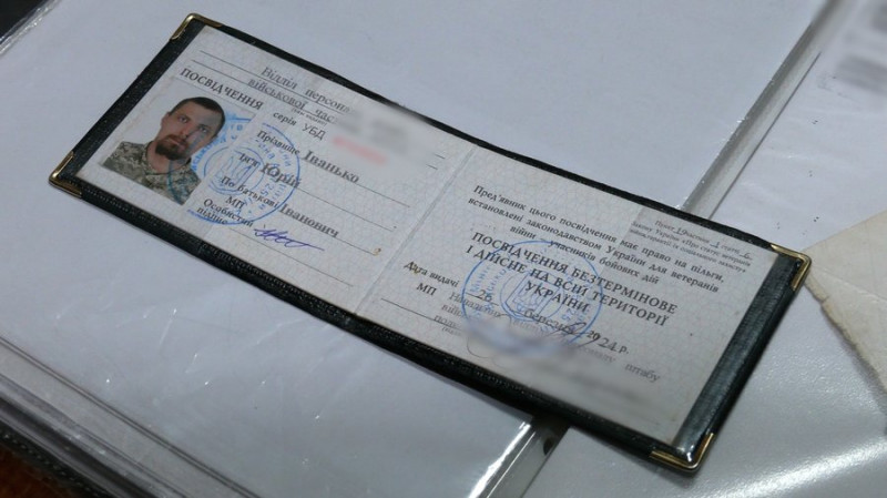 Майже рік очікування: мати померлого військового з Чернігова не може оформити статус і виплати