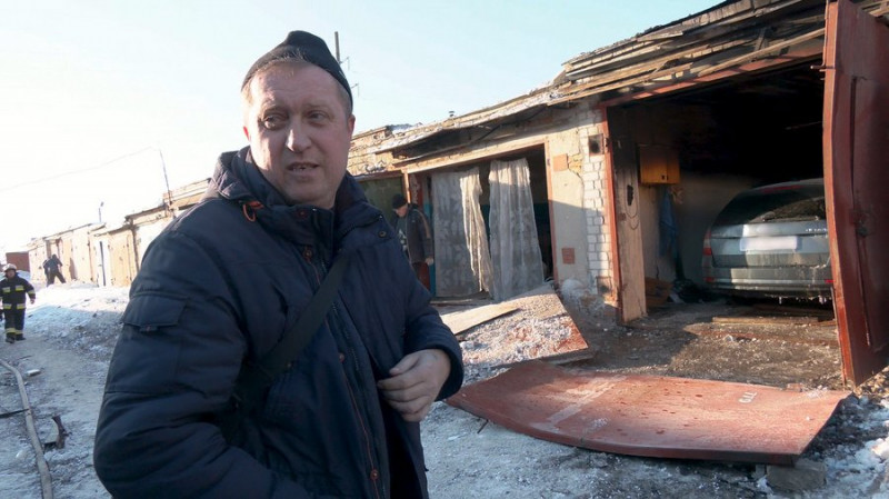 "Подзвонили, сказали, що «труба дєло»": що розповідають про атаку РФ на Чернігів власники пошкоджених гаражів