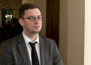 Поліцейська, яка у Прилуках на службовому авто збила на смерть шестирічну Алісу Купрієнко, визнала свою провину