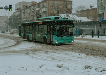 Тролейбусні маршрути №7А та №8 відновлюють рух проспектом Перемоги у Чернігові