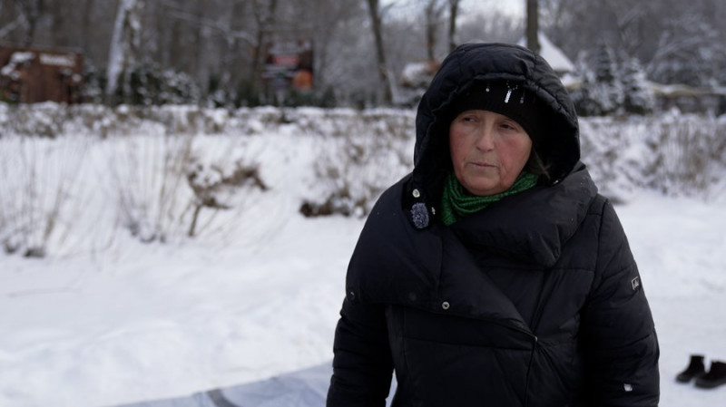 Як врятувати людину з-під криги: у Чернігові фахівці ДСНС нагадали школярам про правила безпечної поведінки на льоду