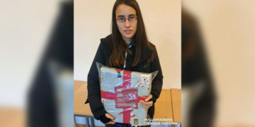 Поліція Чернігівщини розшукує зниклу безвісти 16-річну Софію Маценко