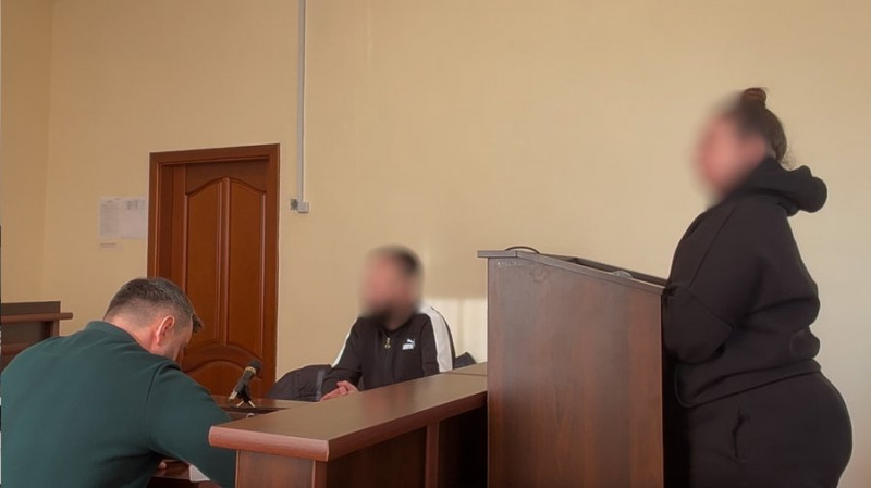 Купувала масло в начальника тилу: на Чернігівщині допитали свідка у справі розкрадання військового майна