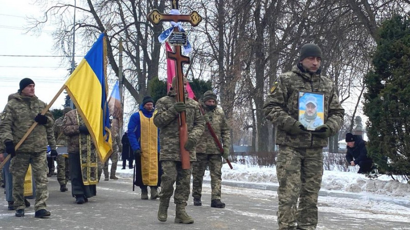 На Чернігівщині попрощалися з військовими Вадимом Арендарем та Віталієм Дудком