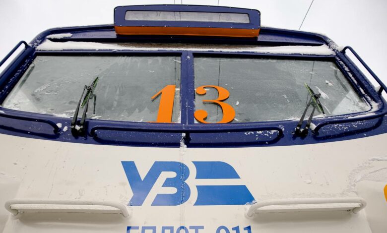 Інклюзивна та зі сповивальними столиками: до Ніжина запустили повністю модернізовану електричку