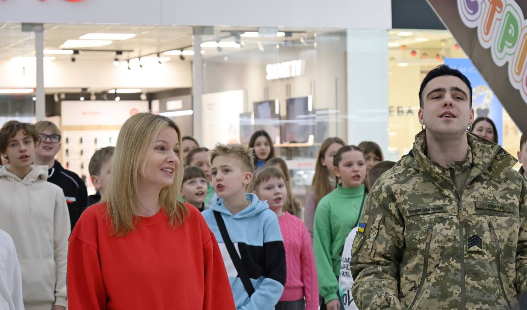 Музика єдності: у Чернігові виконали духовний гімн України до Дня Соборності