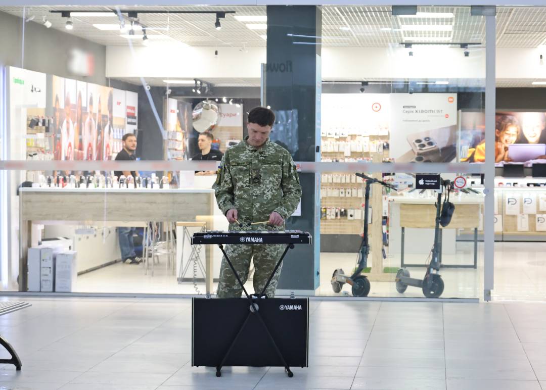 Музика єдності: у Чернігові виконали духовний гімн України до Дня Соборності