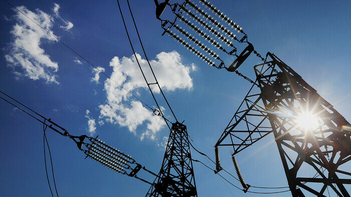 На Чернігівщину повертають світло після системної аварії  