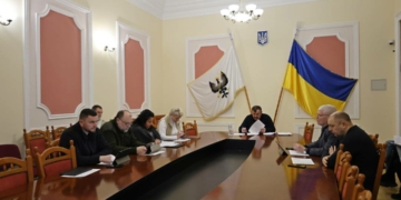 Погоджено виплати чернігівцям, житло яких постраждало внаслідок останніх ударів рф, на суму понад 2 млн грн Погоджено виплати чернігівцям, житло яких постраждало внаслідок останніх ударів рф, на суму понад 2 млн грн