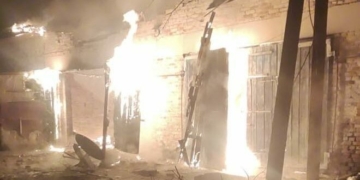 Прикордоння у вогні: армія рф завдала ударів по багатоповерхівці та лікарні на Чернігівщині (Фото)