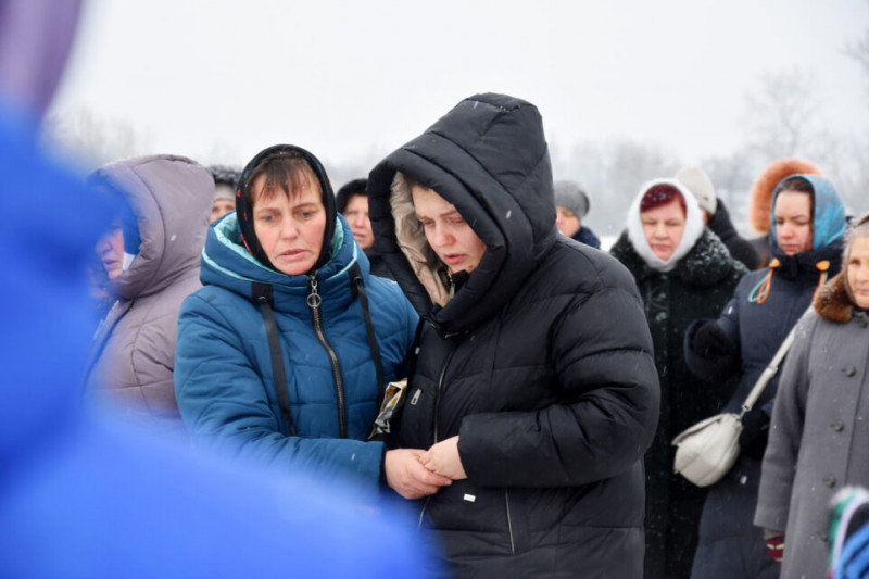 Прослужив 23 дні: на Чернігівщині попрощалися зі старшим солдатом