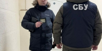 СБУ викрила на Чернігівщині податківців, які «обкладали даниною» підприємців