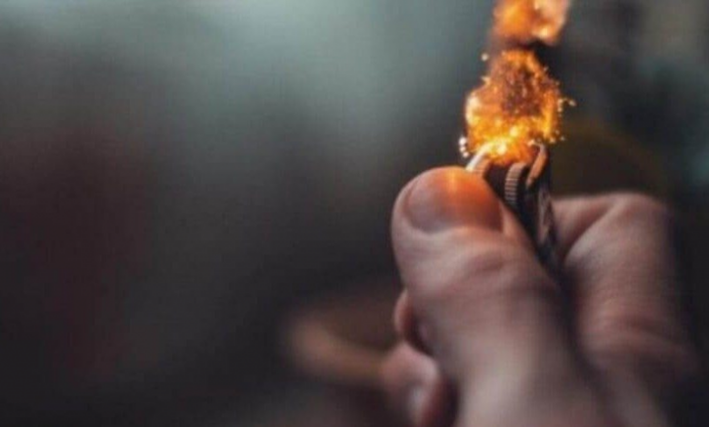 Спалила живцем: на Чернігівщині жінка жорстоко вбила свою стареньку бабусю