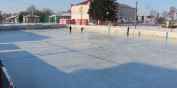 У Борзні вже готовий каток для зимового відпочинку
