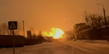 Ворожий обстріл Сновська: завод продтоварів знищений, працівники залишились без роботи